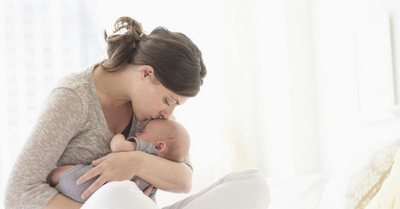 6 věcí, které je třeba udělat pro novou mámu poté, co se jí narodí dítě