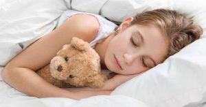 Vědci prokázali, že děti je třeba ukládat ke spánku včas